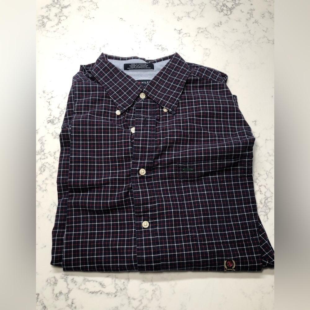 Tommy Hilfiger Men’s Long Sleeve Dress Shirt